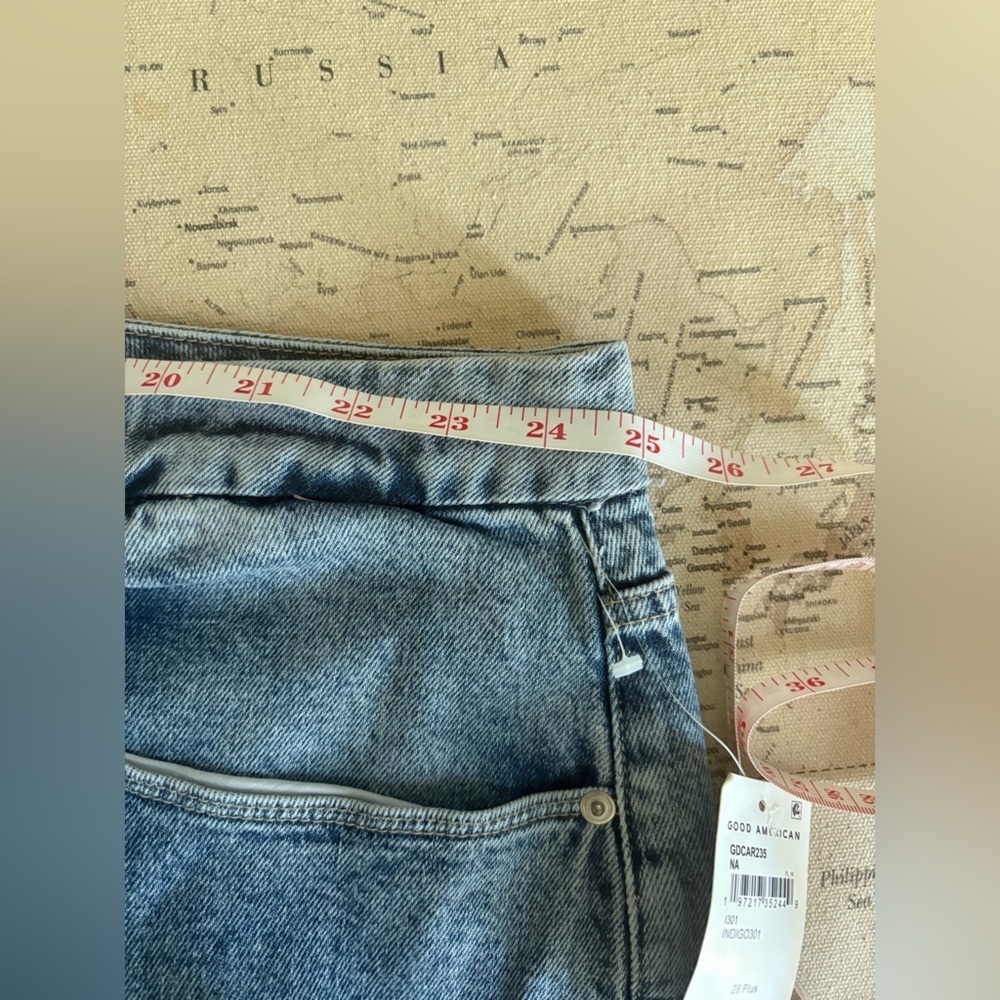 Good American Wide Leg Baggy Denim Cargo Jeans in Indigo Size 28 Plus NWT 225$ - Picture 9 of 16